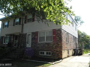 5116 Glassmanor Dr, Oxon Hill, MD 20745