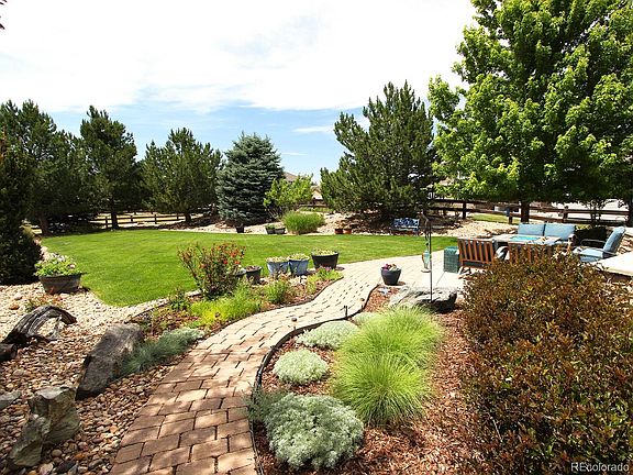 3rd image of 12173 Blackwell Way