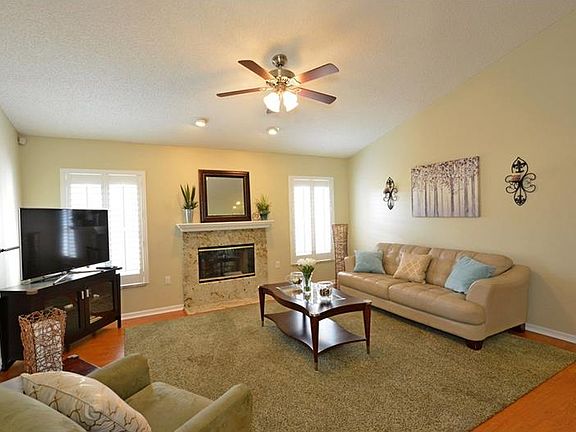 3rd image of 15002 Lakeside Cove Ct