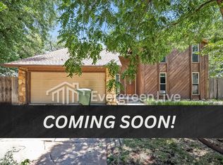 816 Lakeside Cir, Edmond, OK 73012
