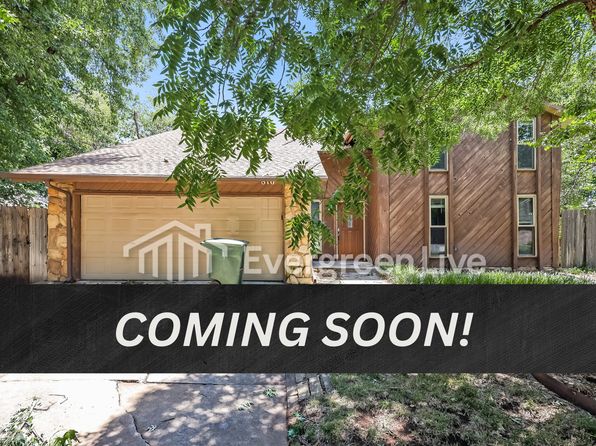 816 Lakeside Cir