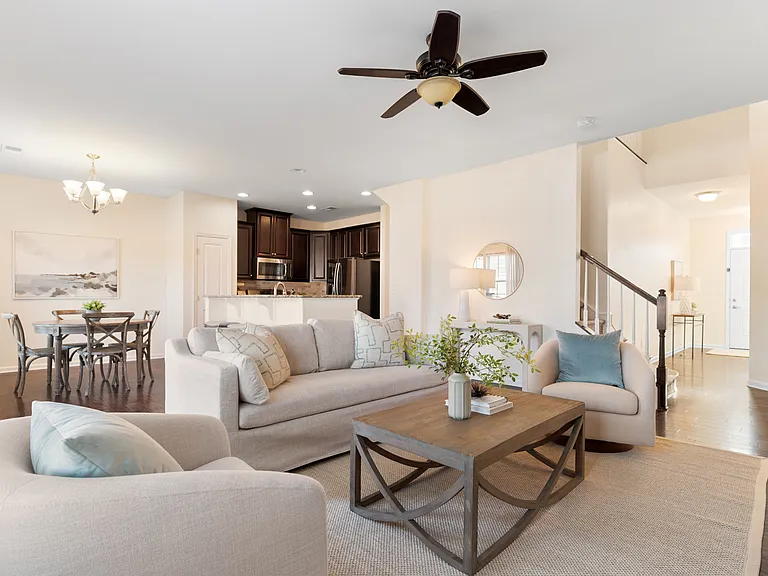 3525 Hornets Nest Way — Photo 2