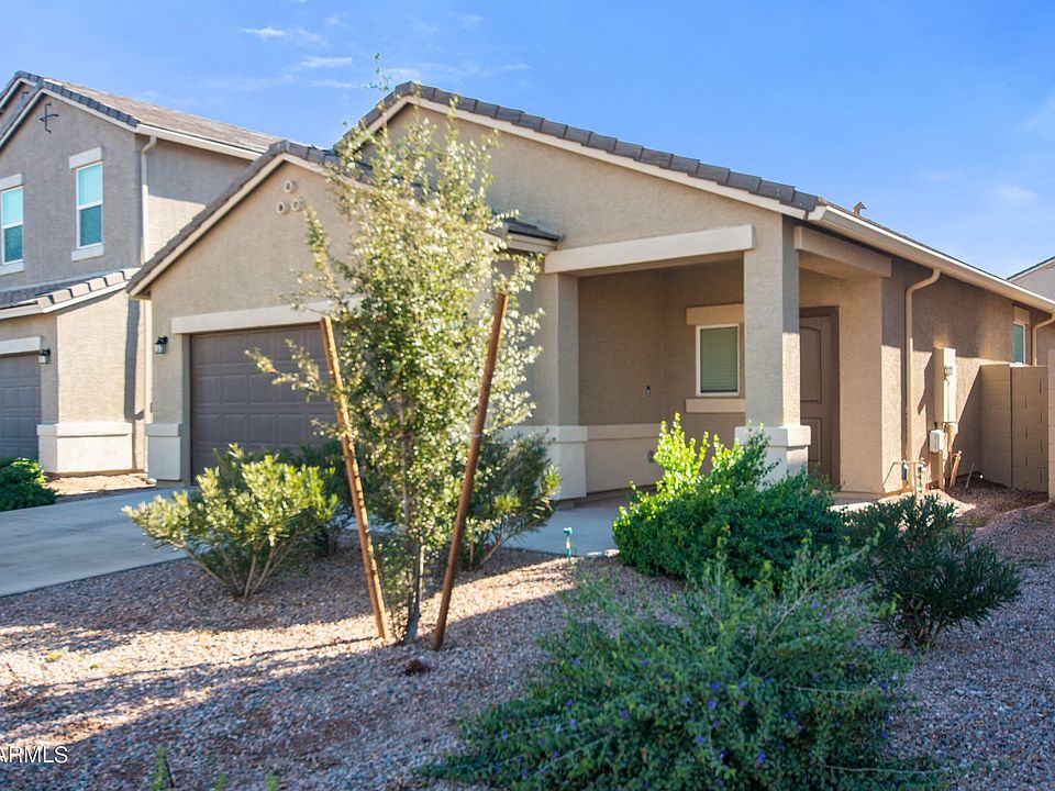 1st image of 36569 W SANTA CLARA Avenue