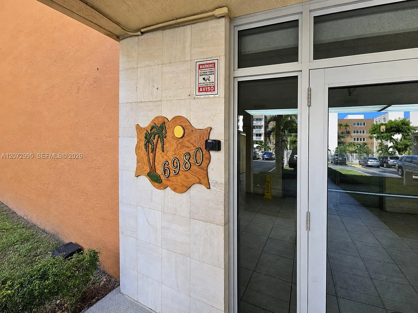 Coral Gate West Condo — Photo 2