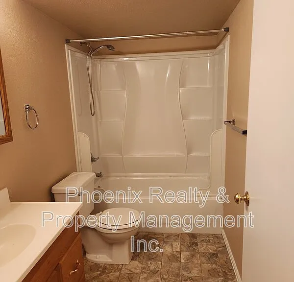 1209 Warrior Way — Photo 14