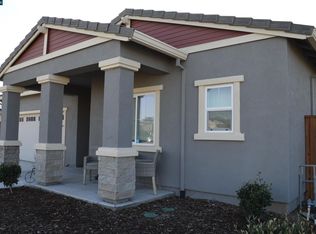 1205 Camelia Dr, Dixon, CA