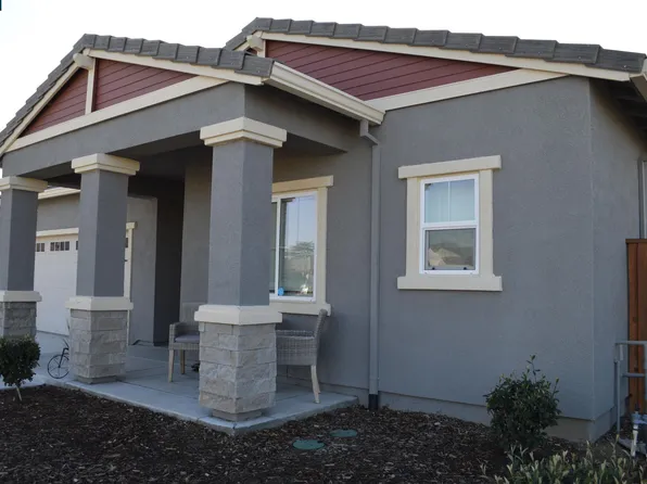 1205 Camelia Dr, Dixon, CA 95620