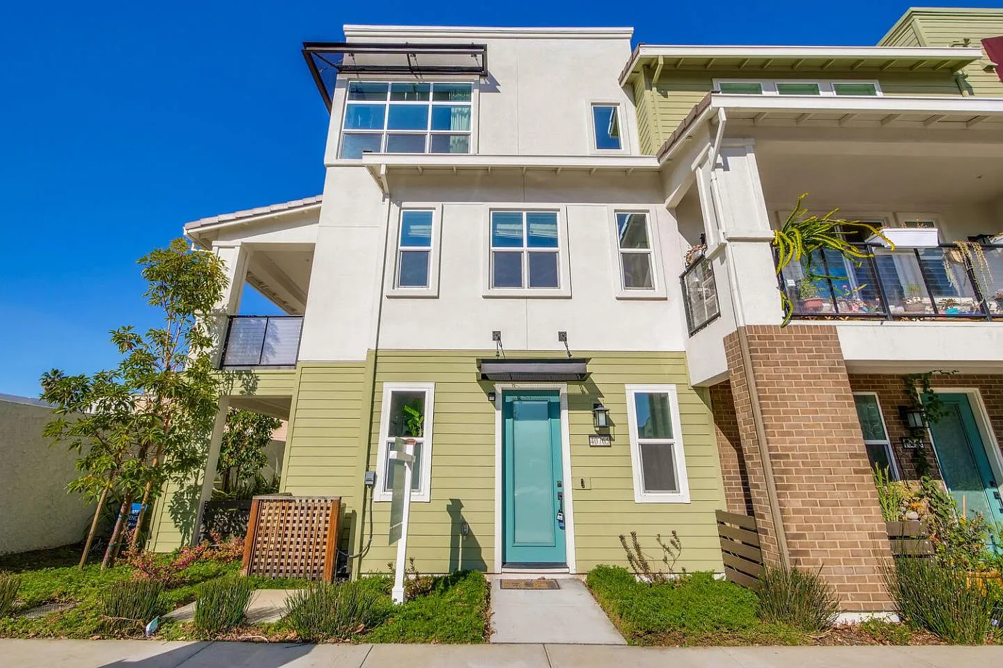 40765 Chapel Way photo 1