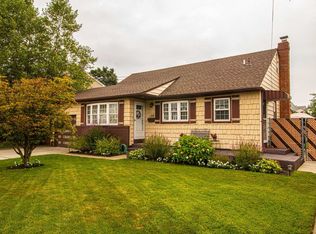 126 Kellum St, West Babylon, NY 11704