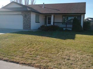 1643 N 3rd St, Payette, ID 83661