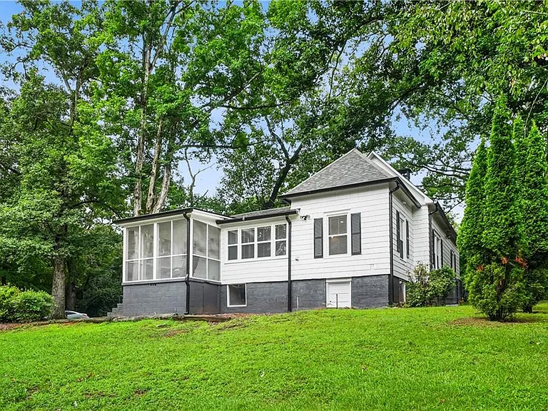 5383 Tilly Mill Rd — Photo 33