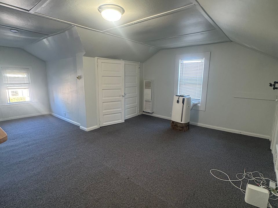 421 W Troy Ave #b, photo 4