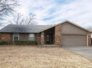 62 Fox Run Cres, Jenks, OK 74037
