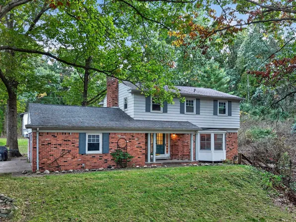132 High Banks Trl, Ortonville, MI 48462