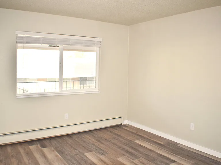 Summit View Apartments — Photo 124