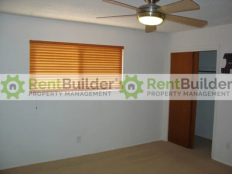 14104 Turner Pl NE — Photo 20