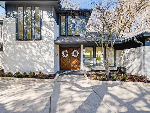 4th image of 4000 Inwood Rd