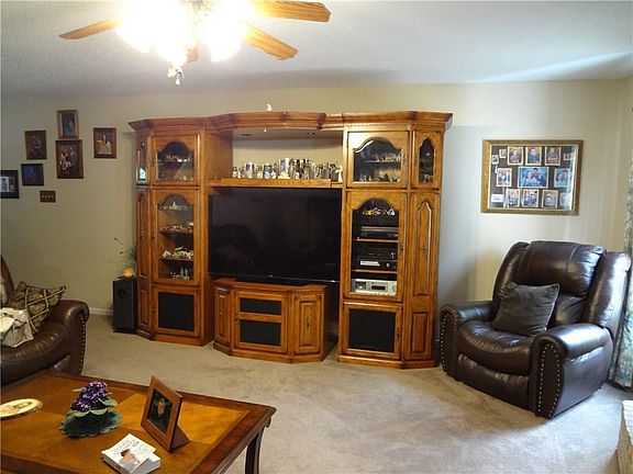 5th image of 1001 Balto Dr