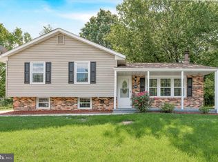 268 Oakfield Dr, Newark, DE 19713