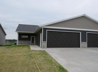 127 Linden Ln, Fox Lake, WI 53933