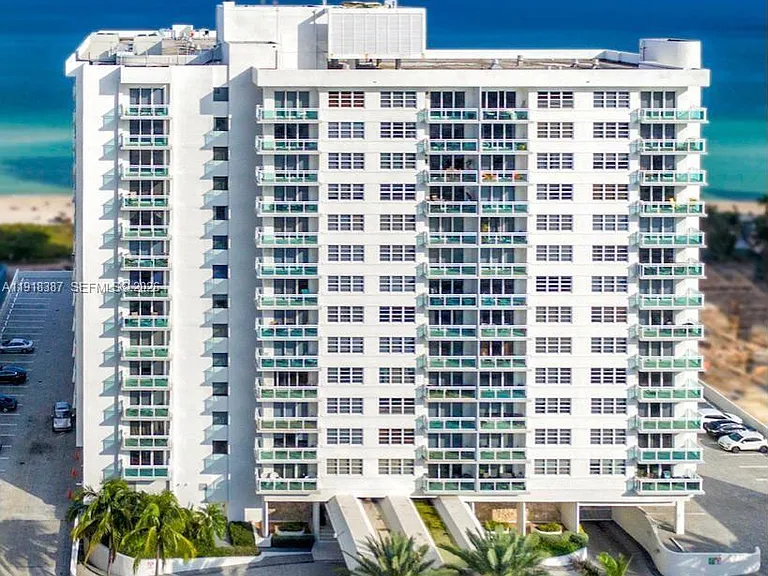 6917 Collins Ave #20 — Photo 19
