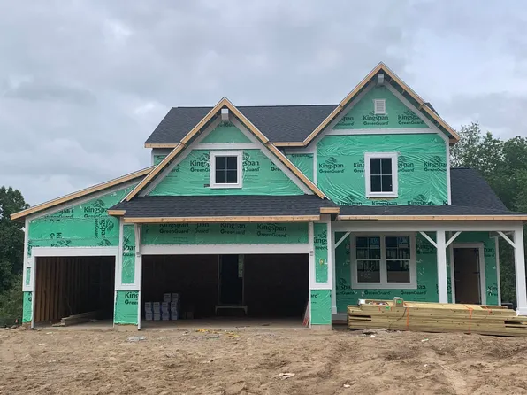 1160 N Washington St SE, Lowell, MI 49331