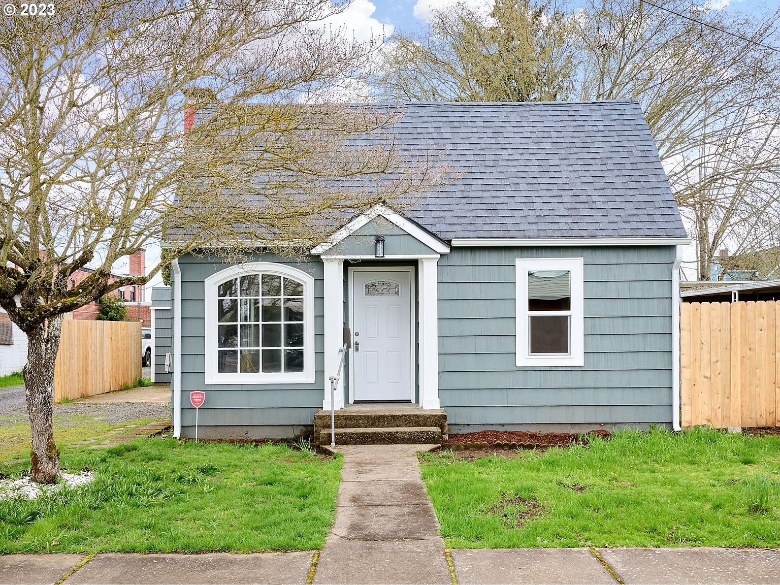 56 W Vine St, Lebanon, OR 97355 Zillow