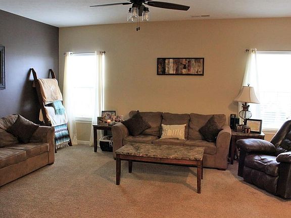 2nd image of 8227 Ossian Ct