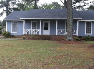 4539 Chambersburg Rd, Fayetteville, NC 28314