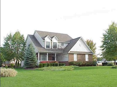 12348 Danielle Dr, South Lyon, MI, 48178