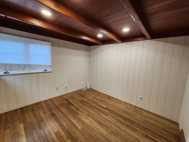 2536 Claver Rd — Photo 9