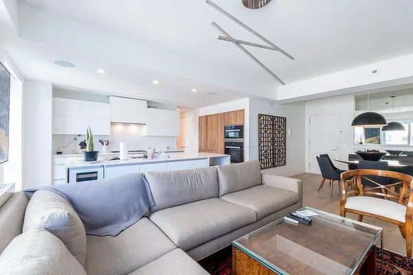 Rented by Douglas Elliman | media 80