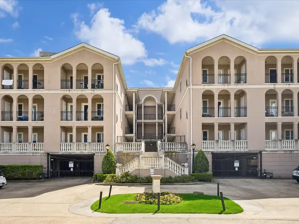 58 Briar Hollow Ln APT 203, Houston, TX 77027