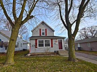 908 E Walnut St, Nappanee, IN 46550