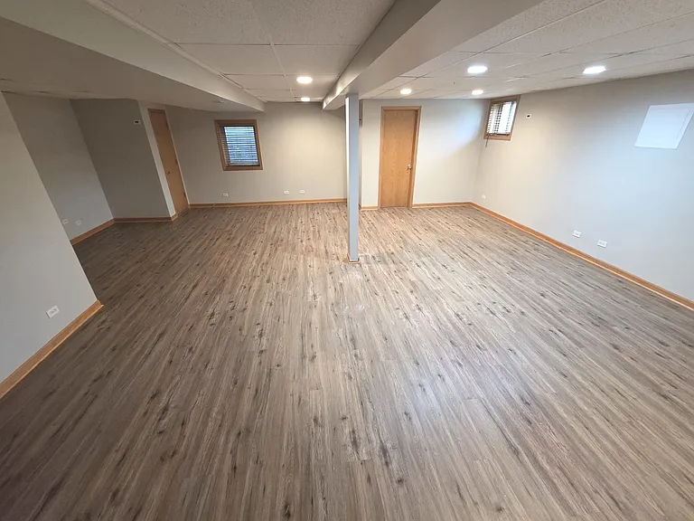 8112 Rutherford Dr — Photo 19