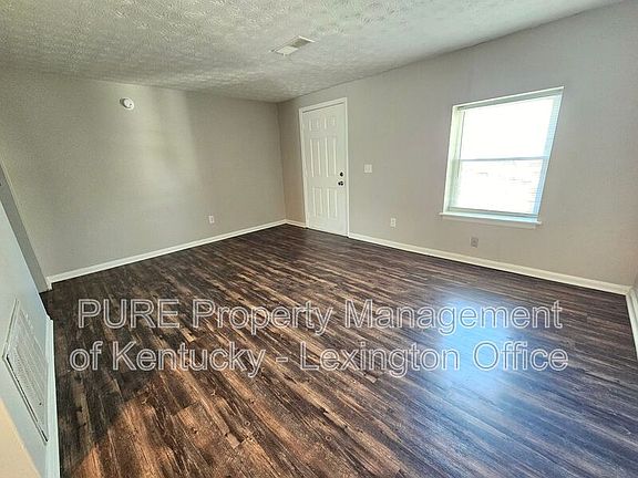 3rd image of 427 Cardwell Ave APT 4