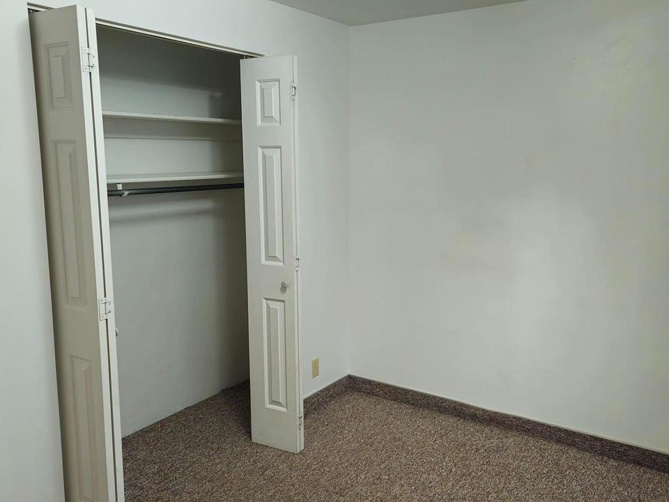 Unit Photo