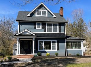 115 W Oak St, Basking Ridge, NJ 07920