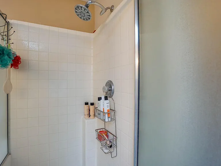 4013 NW 14th Ave — Photo 60