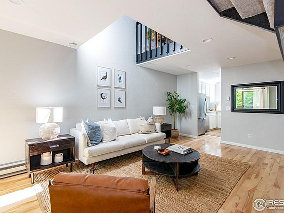 5th image of 208 Pearl St #K