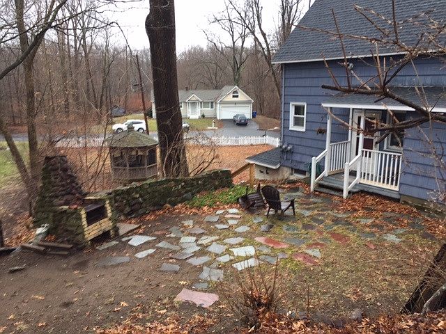 Privagte side yard