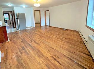 8731 Kingston Pl FLOOR 1, Jamaica, NY 11432