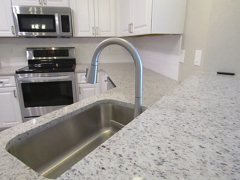 713 Cruise View Dr — Photo 5