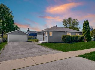 6409 W 85th Pl, Burbank, IL 60459