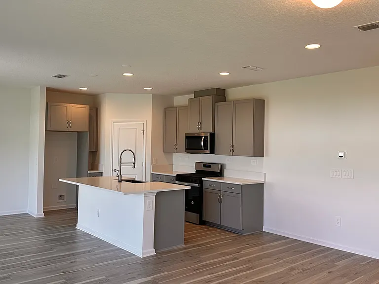 47 Carbonell Pl — Photo 7