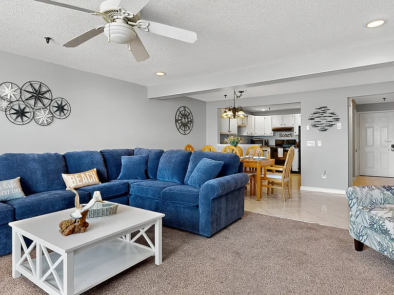 39 W Grand Ave #450 — Photo 20