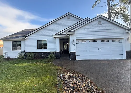 111 E Hemlock Ln Photo 1