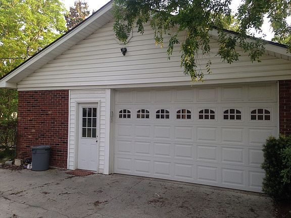 4th image of 3873 Camellia Dr