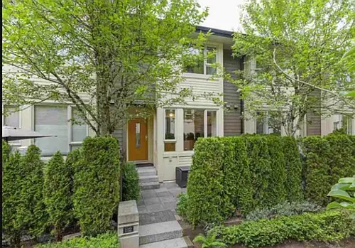 9229 University Cres #1XX Photo 1