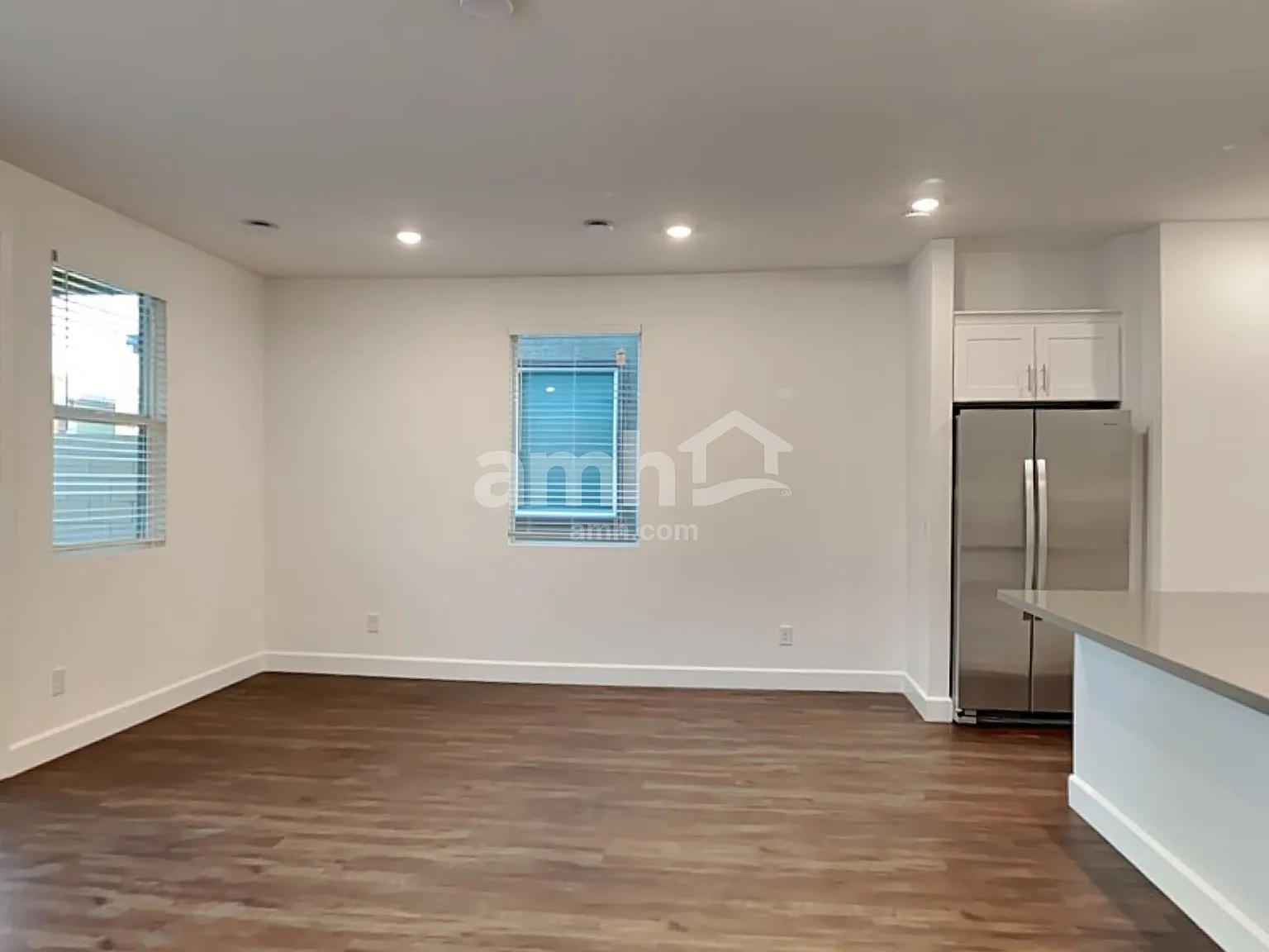 4 bed, 2.5 bath, 2144 sqft, $2,635 — Photo 4